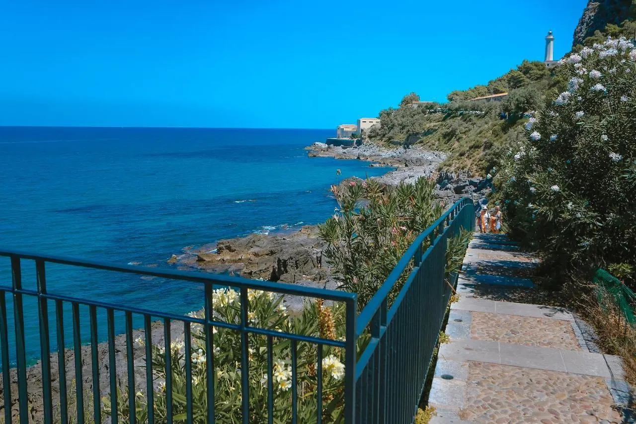 Scinniamare Cefalù 0*,